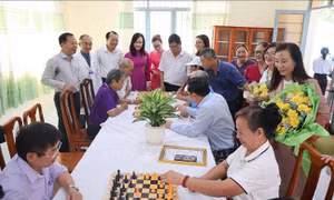 Biến trụ sở dôi dư thành mô hình chăm sóc sức khỏe người cao tuổi
