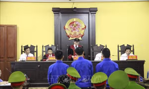 Hoãn phiên tòa xét xử nguyên cán bộ Công an trộm vật chứng