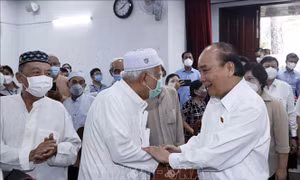 Lãnh đạo Thành phố Hồ Chí Minh cần tập trung giải quyết rốt ráo những vấn đề bức xúc xã hội