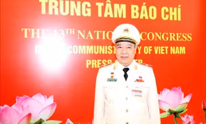 Tăng cường đấu tranh phản bác các quan điểm sai trái, xử lý thông tin xấu, độc