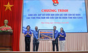 'Thắp lửa' khí phách từ quá khứ đến tương lai