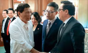 Đoàn đại biểu Đảng ta thăm chính thức Philippines