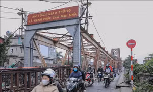 Chính thức thông tàu chạy qua cầu Long Biên