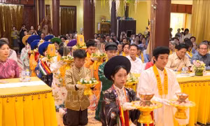 Tôn vinh đạo lý uống nước nhớ nguồn và bản sắc Văn hóa Việt Nam tại Lào