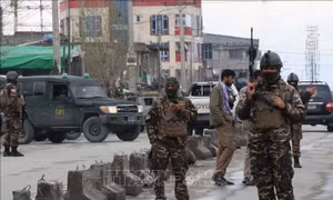 Taliban nối lại các vụ tấn công tại Afghanistan sau 3 ngày ngừng bắn
