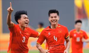 Hiệp 1: Hiểu Minh, Minh Phúc lập công, U22 Việt Nam tạm dẫn U22 Malaysia 2-0