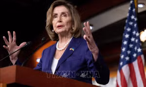 Bà Nancy Pelosi thông báo rút khỏi vị trí lãnh đạo nhóm nghị sĩ Dân chủ tại Hạ viện Mỹ