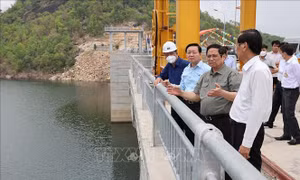 Thủ tướng Phạm Minh Chính thăm cụm Công trình Hồ chứa nước Sông Cái