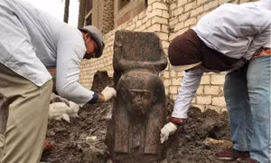 Ai Cập phát hiện tượng bán thân quý hiếm của vị vua cổ đại nổi tiếng Ramses II