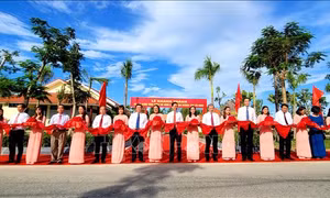 Khánh thành Công viên văn hóa và Nhà lưu niệm đồng chí Tố Hữu