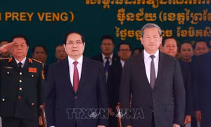 Thủ tướng và Thủ tướng Campuchia Hun Manet dự Lễ khai trương Cặp cửa khẩu quốc tế Tân Nam - Meun Chey