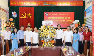 Báo chí - cầu nối giữa ý Đảng, lòng dân