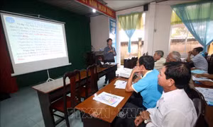 Công tác BHXH, BHYT tại Hậu Giang - Bài 3: Về ấp 100%