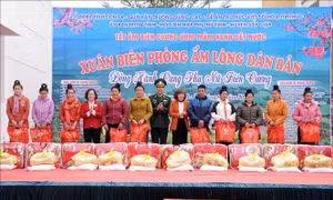 Xuân biên phòng ấm lòng dân bản