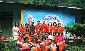 Trung Thu lan tỏa yêu thương ở Sảng Pả