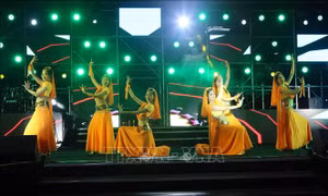Sôi động 'Chào năm mới 2021 - Amazing Night' ở Đà Nẵng