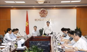 Đẩy nhanh tiến độ hoàn thành Quy hoạch điện VIII