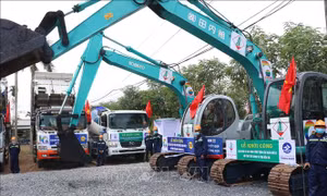 Thúc tiến độ dự án xây dựng cầu Rạch Miễu 2