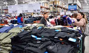 Khoảng 900.000 người Mỹ có thể sẽ rơi vào cảnh nghèo do thuế quan