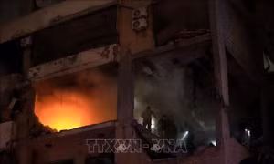 Xung đột Hamas - Israel: Hàng chục nghìn người ở Liban phải đi lánh nạn