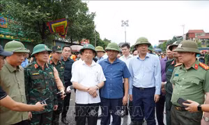 Phó Thủ tướng Hồ Đức Phớc kiểm tra công tác phòng, chống mưa lũ tại Thái Nguyên