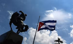 Nga hoãn nợ cho Cuba