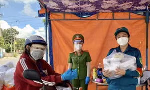 Sức dân nơi tâm dịch TP Hồ Chí Minh - Bài 1: Những bếp ăn thấm đẫm nghĩa tình