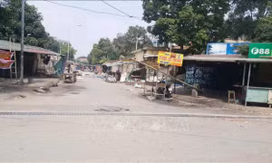 Dẹp bỏ chợ 'cóc', chợ tạm tại thành phố Vĩnh Yên