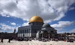 Nam giới Do Thái được phép mang sách cầu nguyện lên Núi Đền/Al-Aqsa