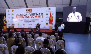 Tổng thống Uganda dự Diễn đàn doanh nghiệp Việt Nam - Uganda