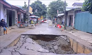 Khẩn trương khắc phục 'hố tử thần' tại huyện Cao Phong, Hòa Bình