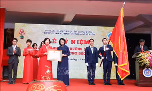 Phó Chủ tịch nước dự kỷ niệm 100 năm Trường Trung học cơ sở Ngô Sĩ Liên 