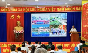Phối hợp tuyên truyền, nâng cao nhận thức về tầm quan trọng của biển, đảo