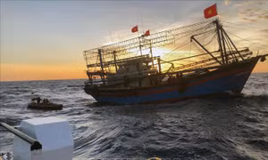 Điều động 2 tàu cứu hộ cứu nạn ứng trực tại vịnh Lan Hạ, Cát Bà