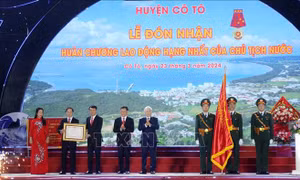 Huy động mọi nguồn lực đầu tư xây dựng và phát triển huyện đảo Cô Tô