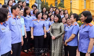 Phó Chủ tịch nước: Nhiều nữ kiểm sát dám đương đầu, đấu tranh trực diện với tội phạm