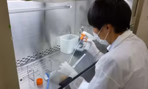 Lần đầu tiên phát triển thuốc dựa trên virus điều trị ung thư thực quản