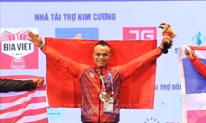 Thể hình Việt Nam giành thêm một huy chương vàng tại SEA Games 31