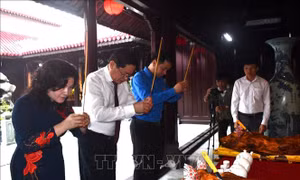Tri ân các anh hùng liệt sỹ, chiến sĩ cách mạng hy sinh tại Côn Đảo