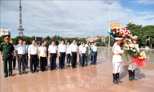 Tưởng niệm 109 năm Ngày sinh Tổng Bí thư Nguyễn Văn Linh