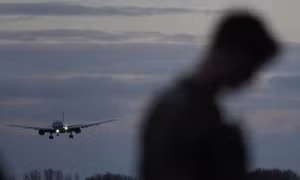 Máy bay tiếp nhiên liệu trên không KC-135 của Mỹ bị rơi ở Iraq