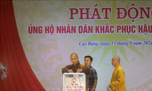 Giúp đỡ người dân vùng bão lũ sớm ổn định cuộc sống
