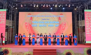  Khơi dậy khát vọng xây dựng đất nước từ phát triển văn hóa