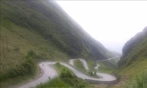 Bài học đoàn kết từ con đường mang tên Hạnh Phúc ở Hà Giang