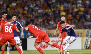 V.League 2019: Đương kim vô địch Hà Nội để tuột chiến thắng ở phút bù giờ