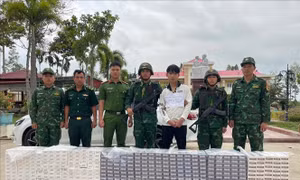 Bắt giữ đối tượng vận chuyển hàng nhập lậu trên tuyến biên giới