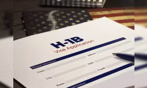 Mỹ công bố dự thảo áp dụng mức phí hơn 100.000 USD cho thị thực lao động H-1B