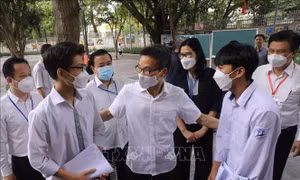 Phó Thủ tướng Vũ Đức Đam: Tạo điều kiện tối đa, không để thí sinh bị thiệt thòi