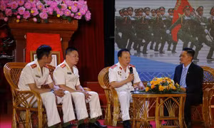 Giữ vững an ninh trật tự, tạo môi trường thuận lợi phát triển kinh tế - xã hội