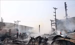 Hỏa hoạn thiêu rụi xưởng phế liệu tại Bắc Ninh​